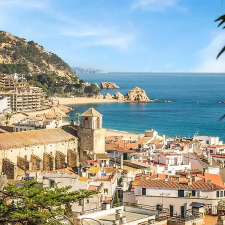 Awesome In Gerona With House Sea View Апартаменты Тосса-де-Мар