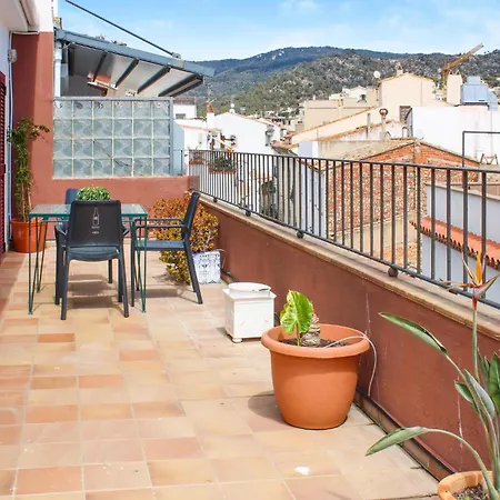 Awesome In Gerona With House Sea View Апартаменты